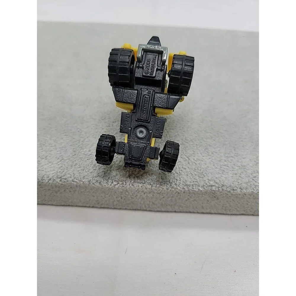 2006 Matchbox  Tractor  MB703 Yellow Toy